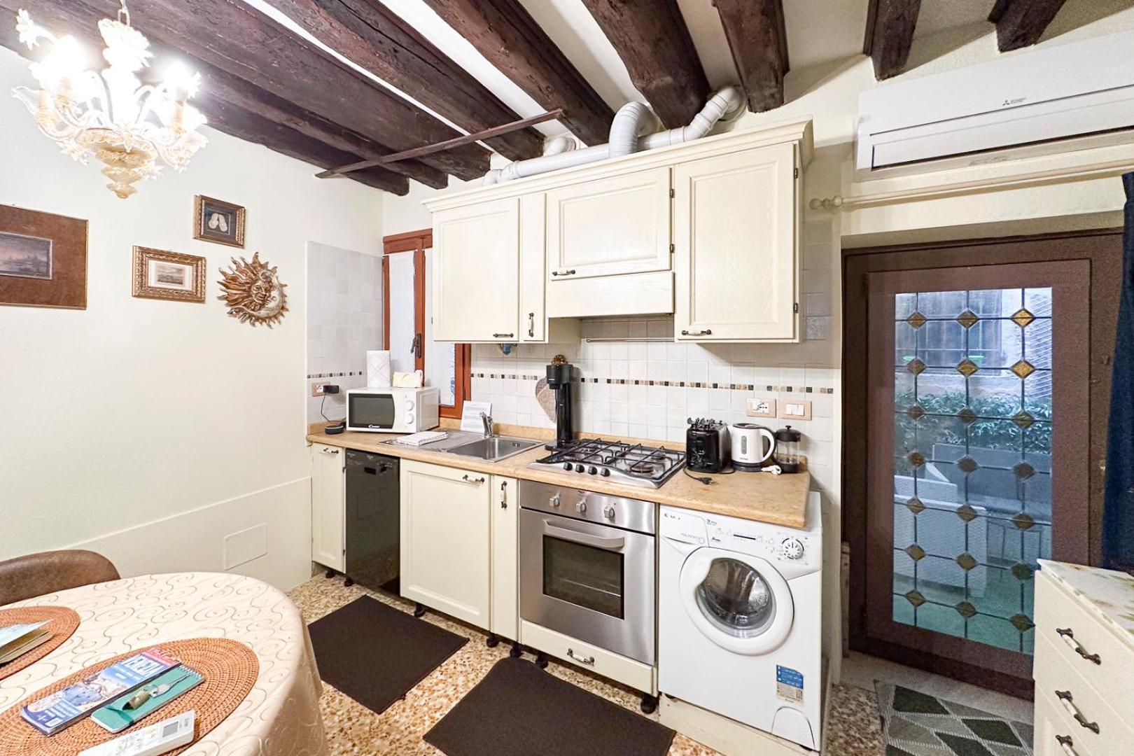 Historical Flat In Cannaregio, Venezia Eksteriør billede