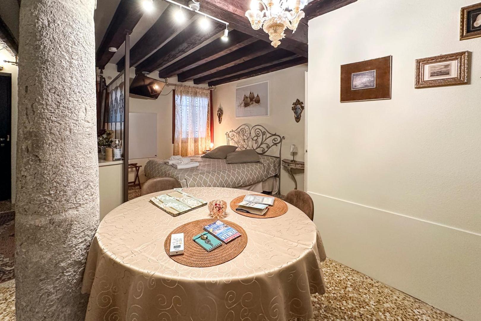 Historical Flat In Cannaregio, Venezia Eksteriør billede